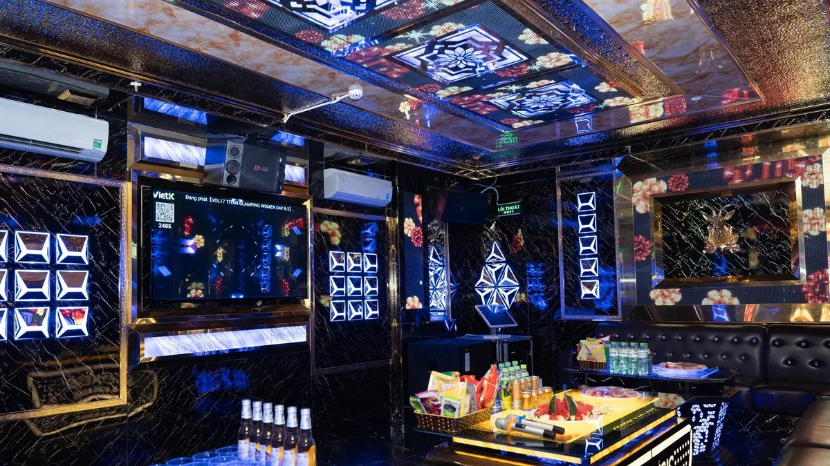 다낭 가라오케 TOP 8 KTV 업체 커버 이미지