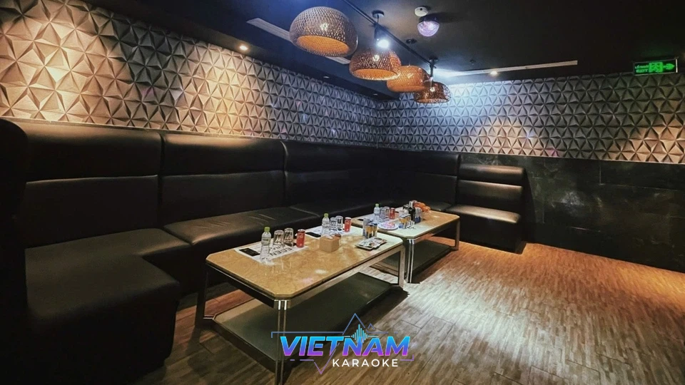 모던하고 세련된 분위기의 룸