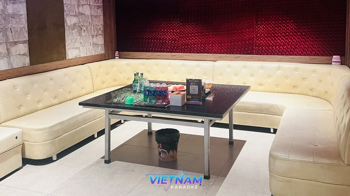 하노이 박카스 가라오케 커버 이미지