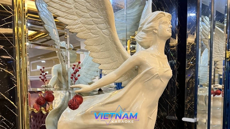 인테리어용 흰색 천사 조각상