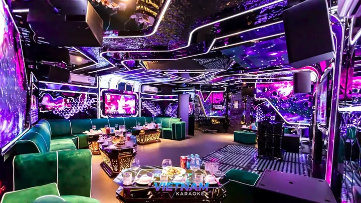 호치민 리미티드 가라오케